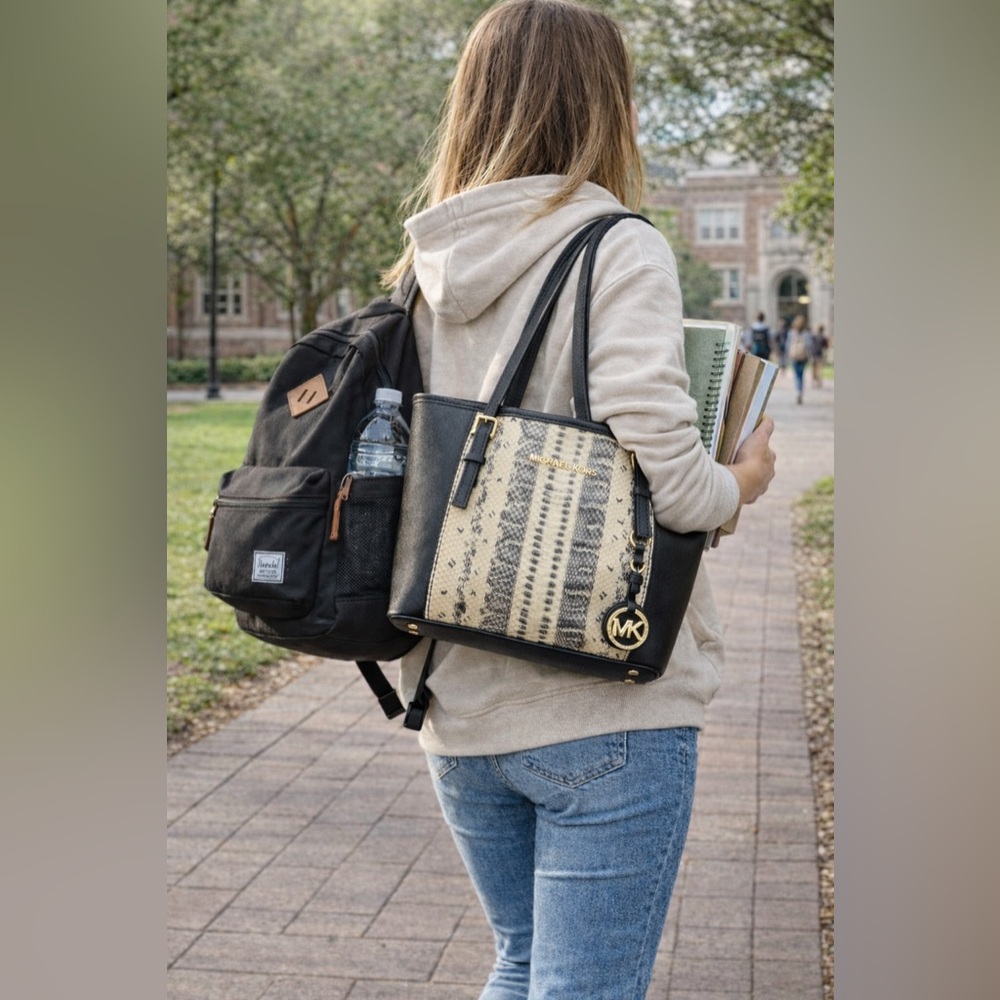 Michael Kors Snakeskin Panel Jet Set Tote Black & Cream MK Charm 🖤 EUC - Picture 3 of 8